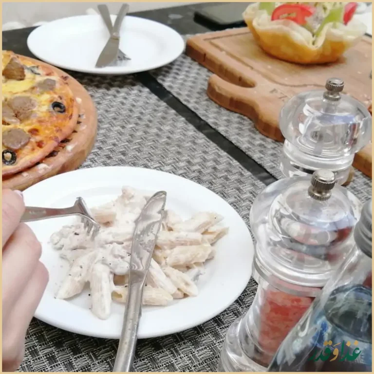 کافه رستوران ماندلا