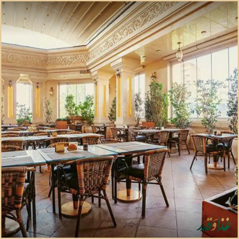 کافه رستوران ماندلا