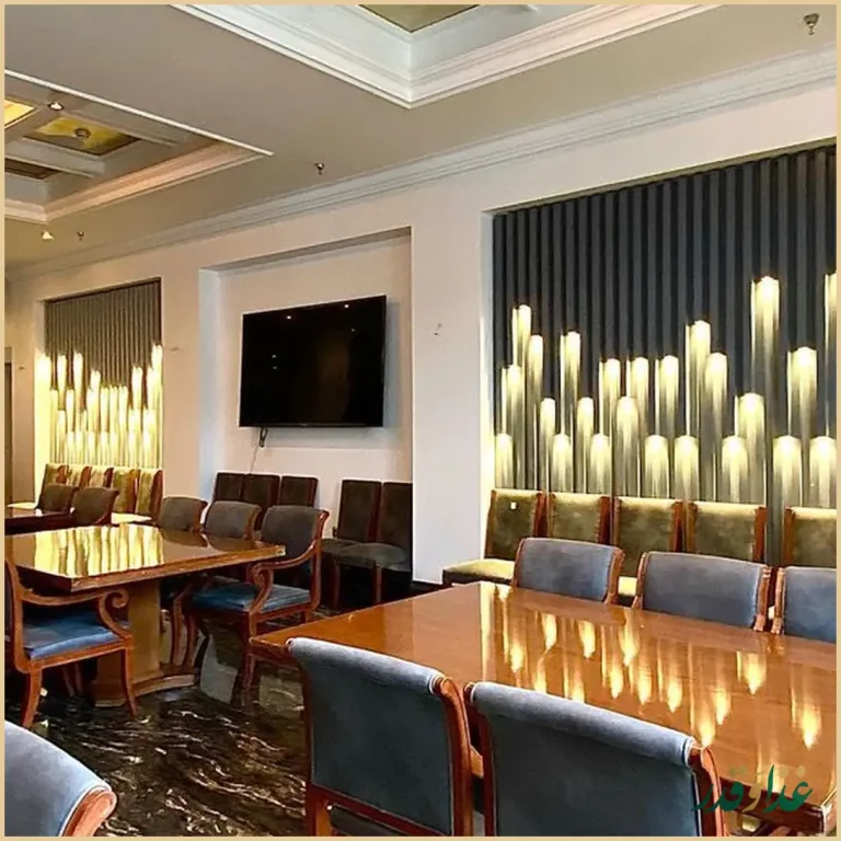 کافه رستوران شاندیز گالریا