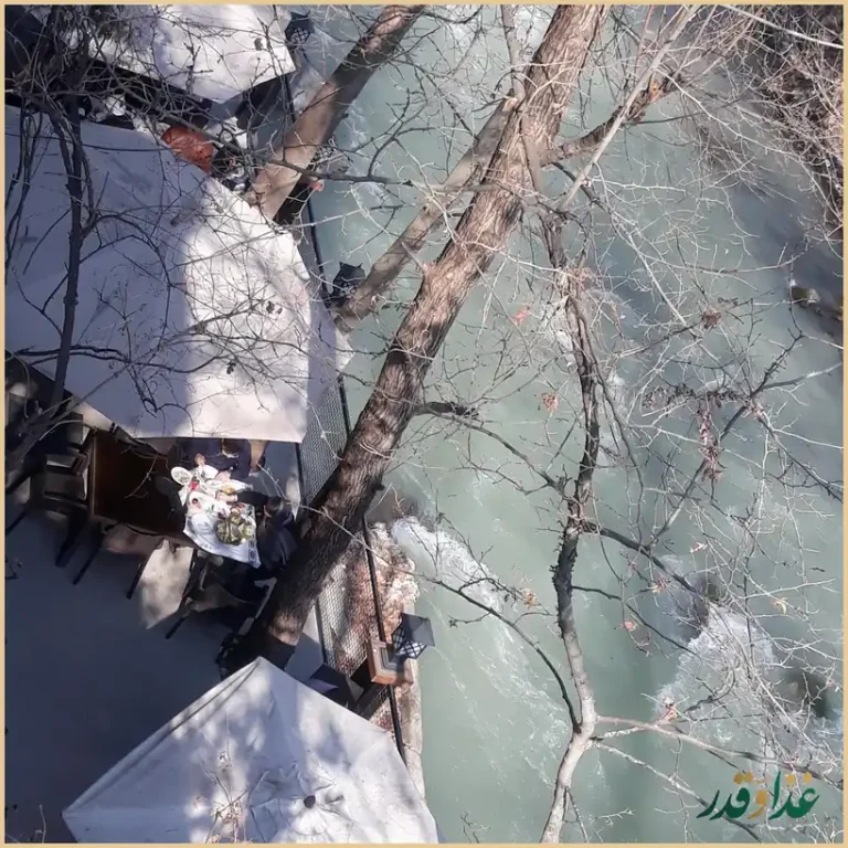 رستوران میرزایی