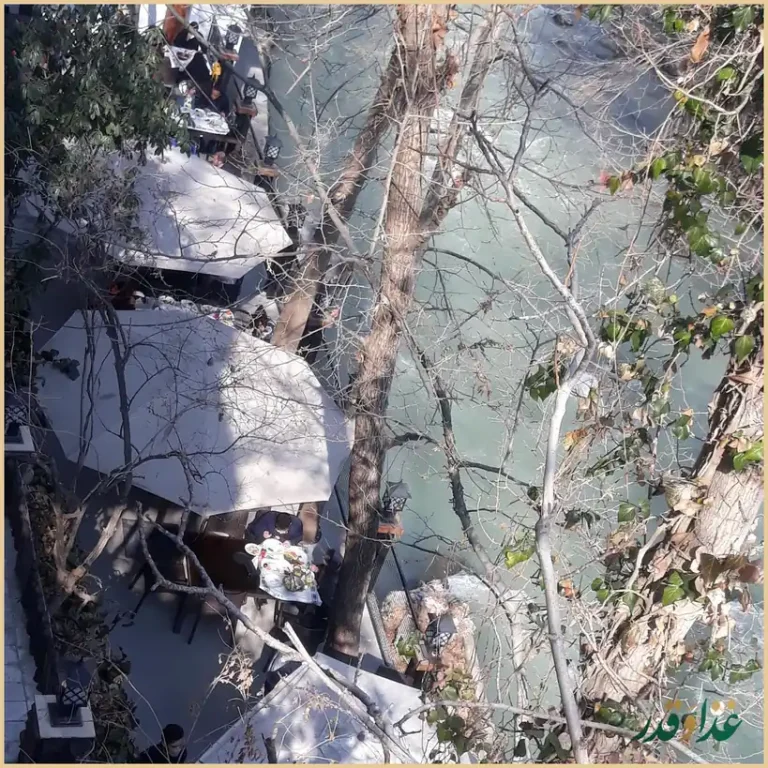 رستوران میرزایی