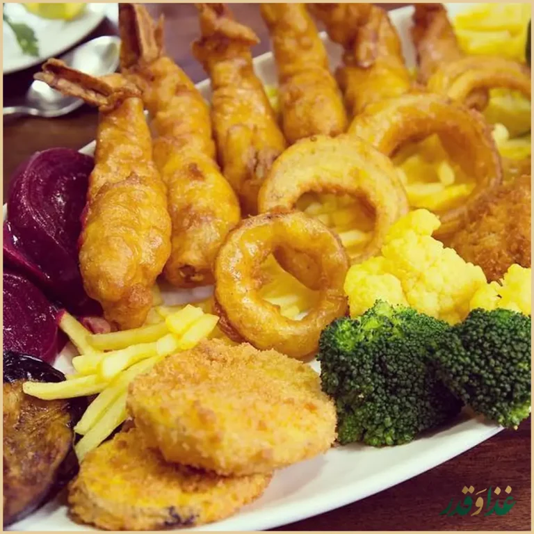 باغچه رستوران سنتی صحرا