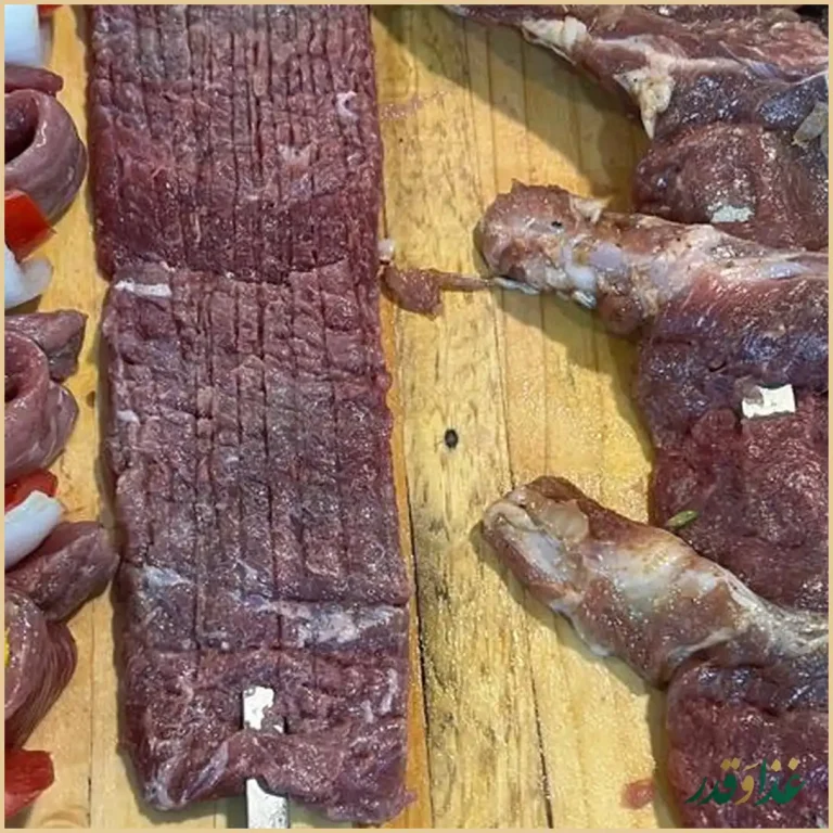 رستوران خانوادگی شاندیز گلنار