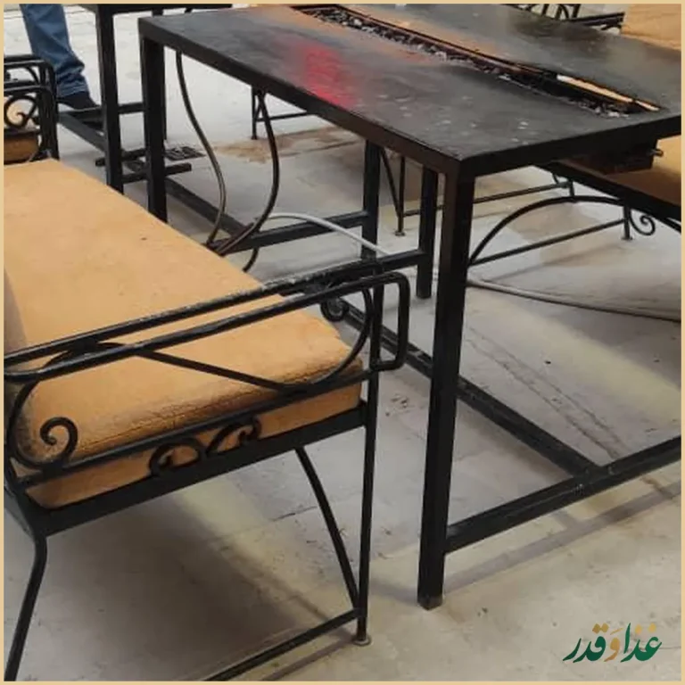 رستوران کوه‌نما