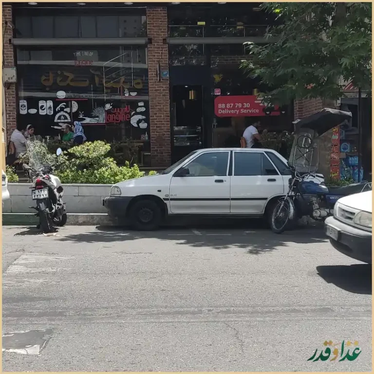 کافه رستوران لانجین