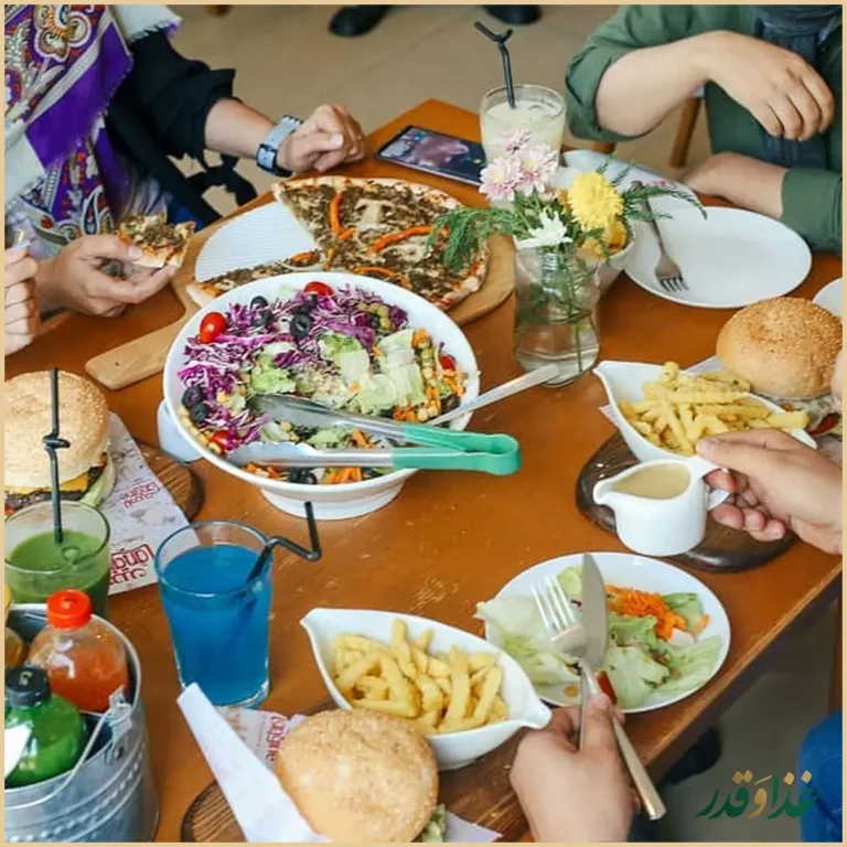 کافه رستوران لانجین