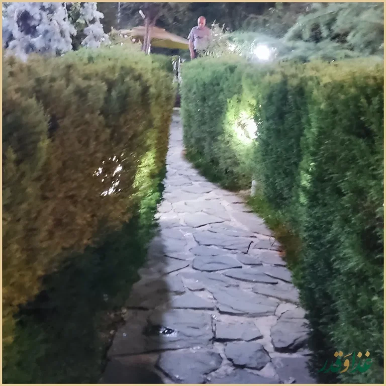 باغ رستوران باران