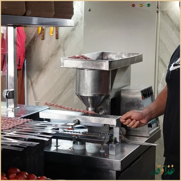 کباب و حلیم سنتی حاج رضا گلپایگانی