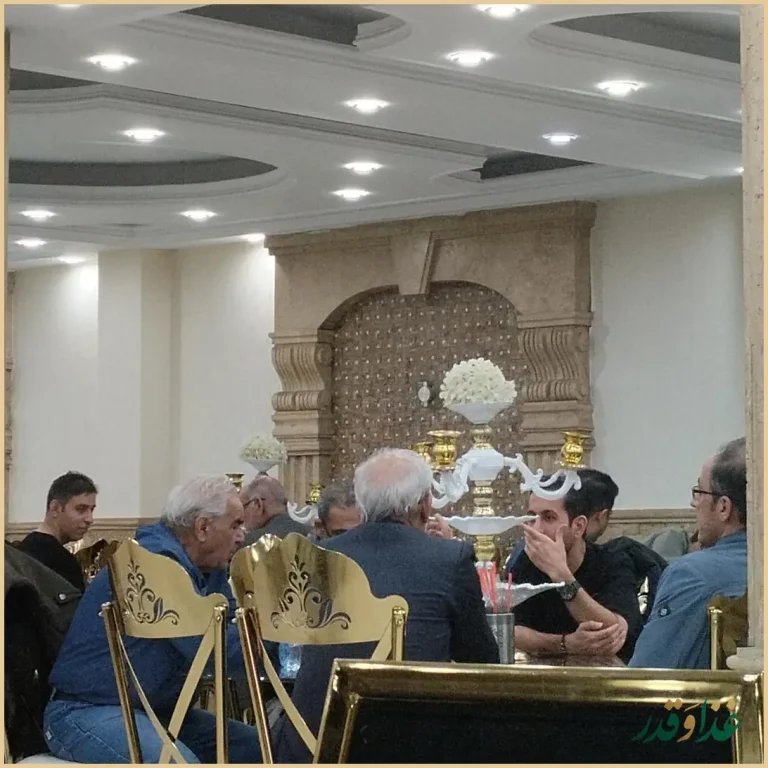 کافه سنتی مهتاب