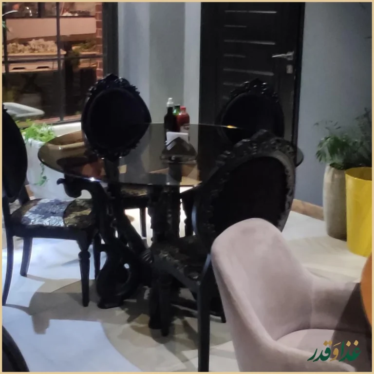 کافه رستوران پینار