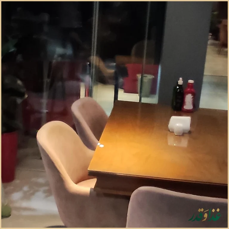 کافه رستوران پینار