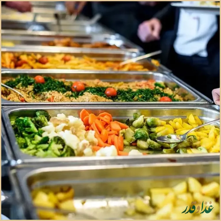 کترینگ چلو سفید