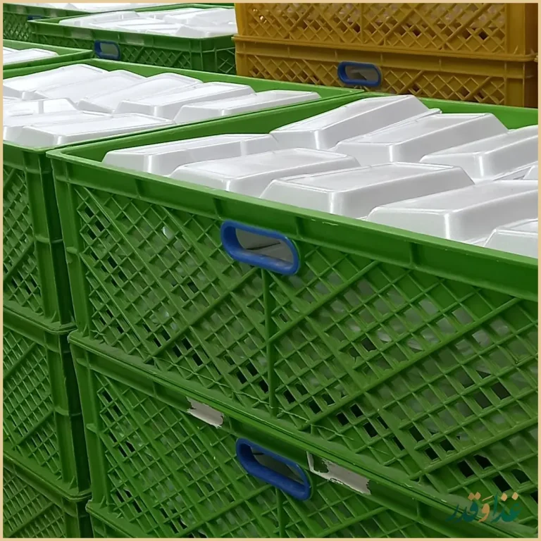 کترینگ چلو سفید