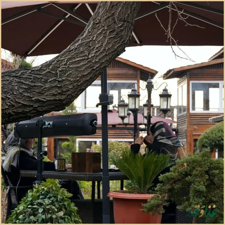 رستوران بی نام