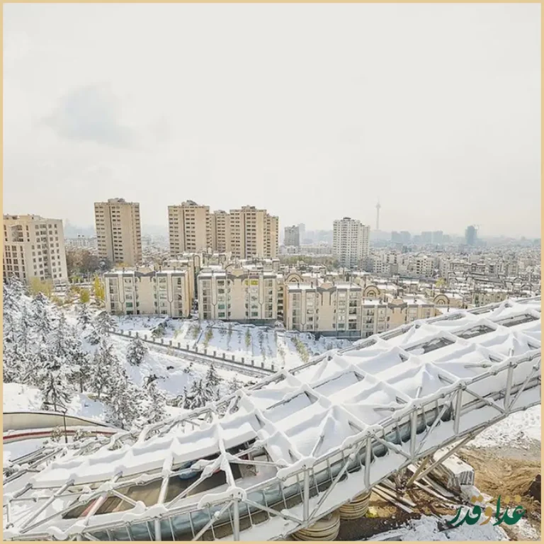 رستوران فلای لند فود پارک