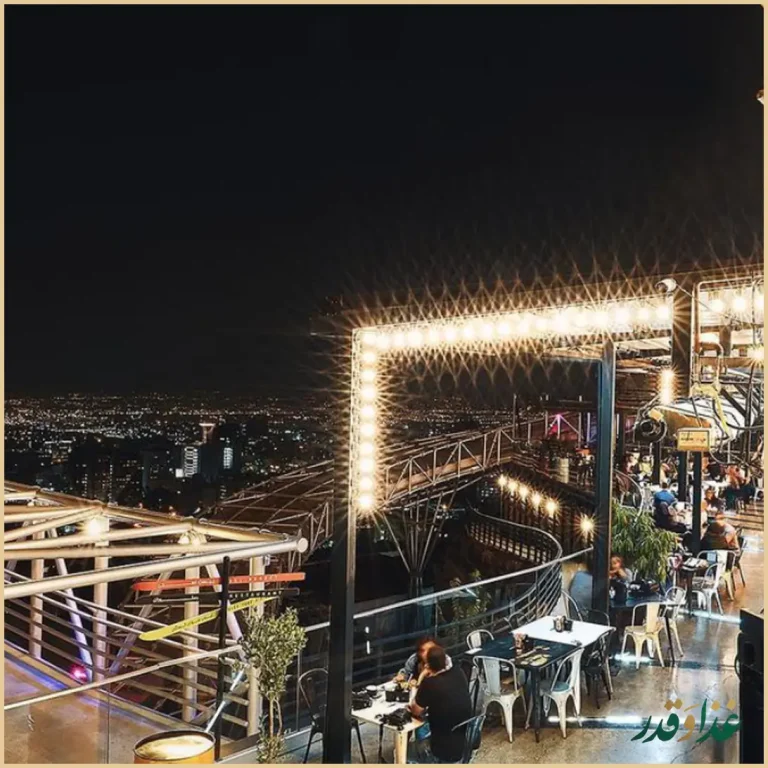 رستوران فلای لند فود پارک