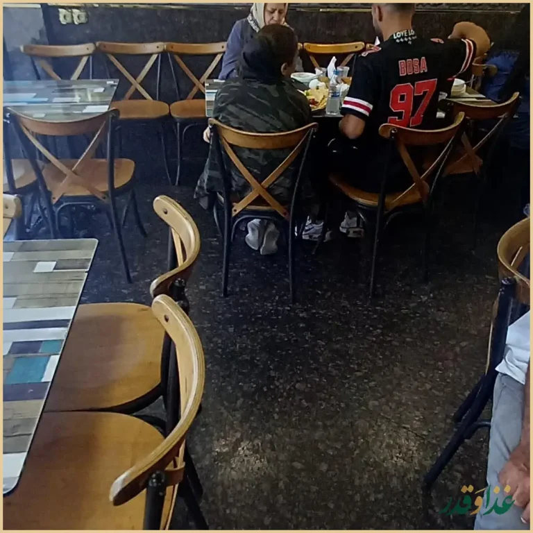 کبابسرا وحلیم تاک