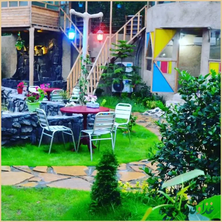 رستوران گل یخ