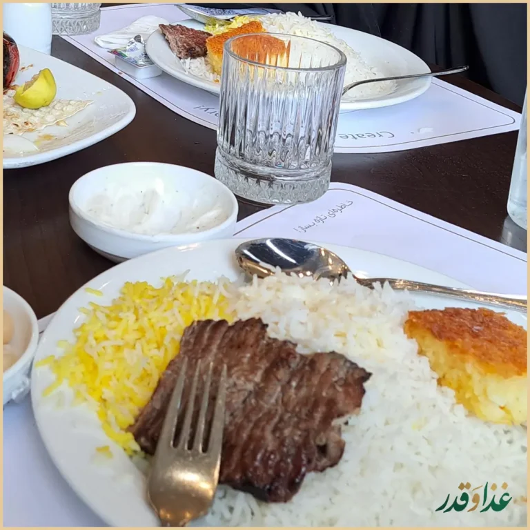 رستوران‌کافه ارکیده شعبه سعادت آباد