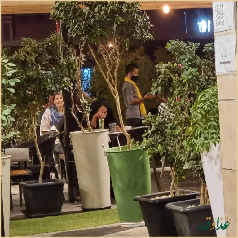 کافه رستوران فلورانس