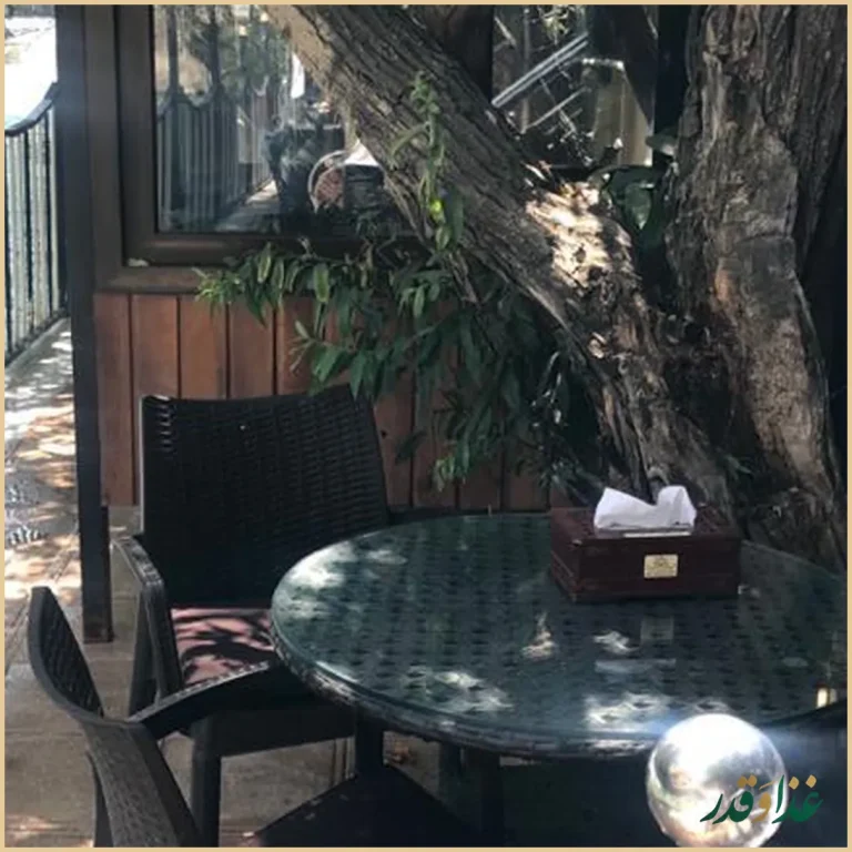 رستوران مهستان