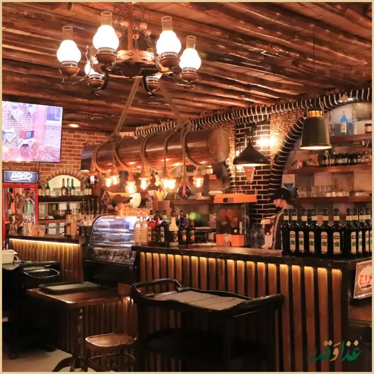 کافه رستوران دورهمی امامزاده حسن