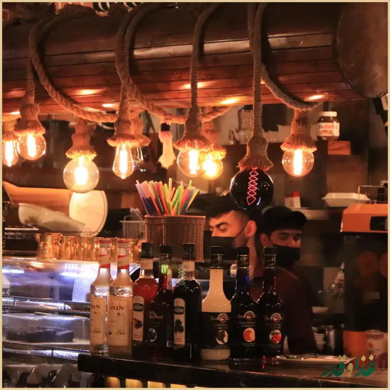 کافه رستوران دورهمی امامزاده حسن