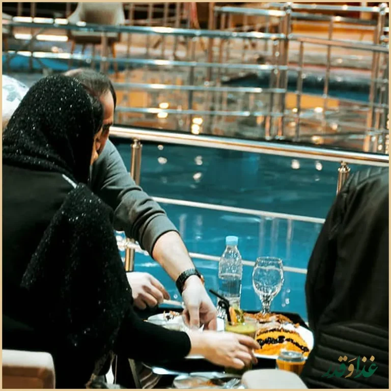 کافه رستوران مضراب