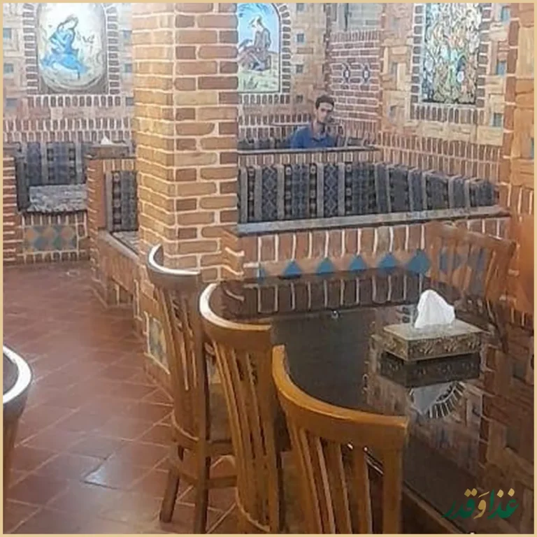 سفره خانه سنتی شب نشین