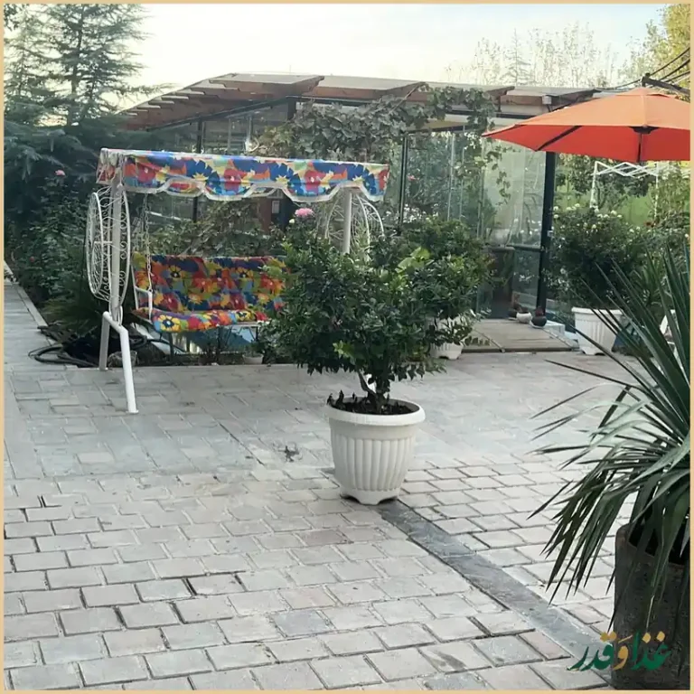 باغ کافه رستوران خانوادگی کسری