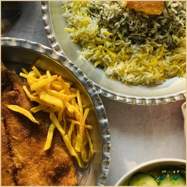 تهیه غذا خاتون