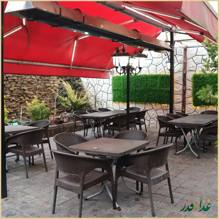 باغچه رستوران ونوس شهران