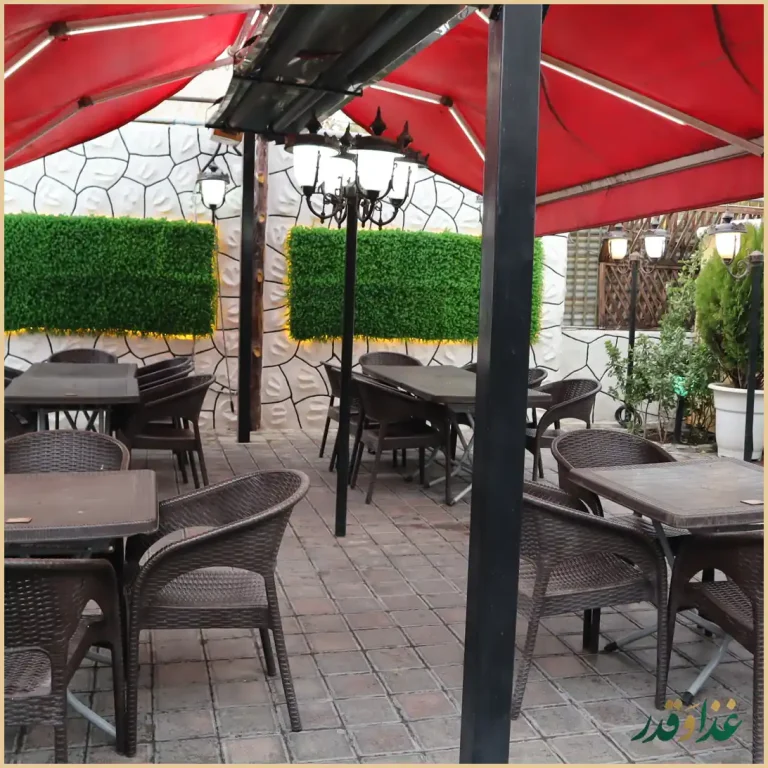 باغچه رستوران ونوس شهران