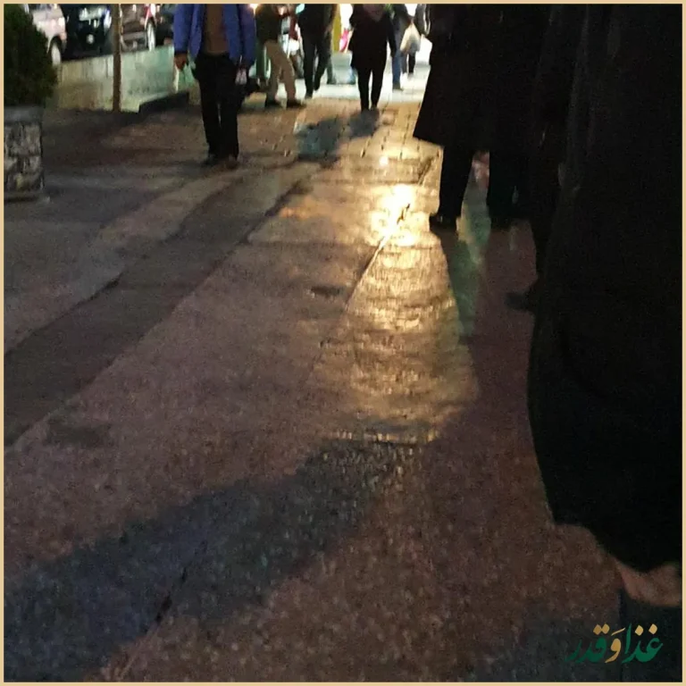 کبابی سیدخندان