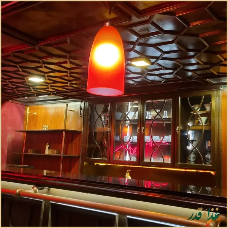 عمارت بیستروپاپ