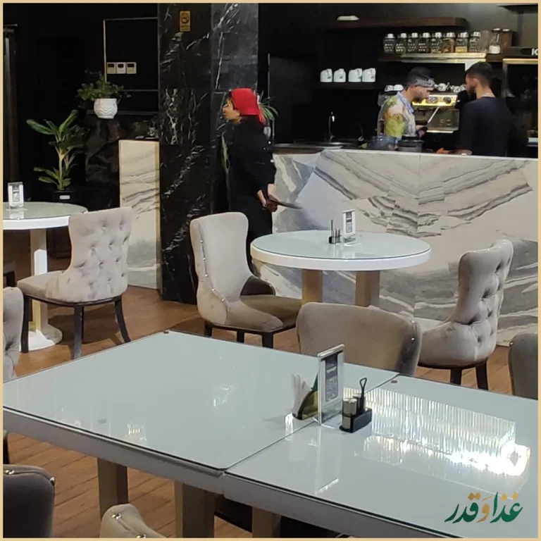 کافه رستوران لونیکو