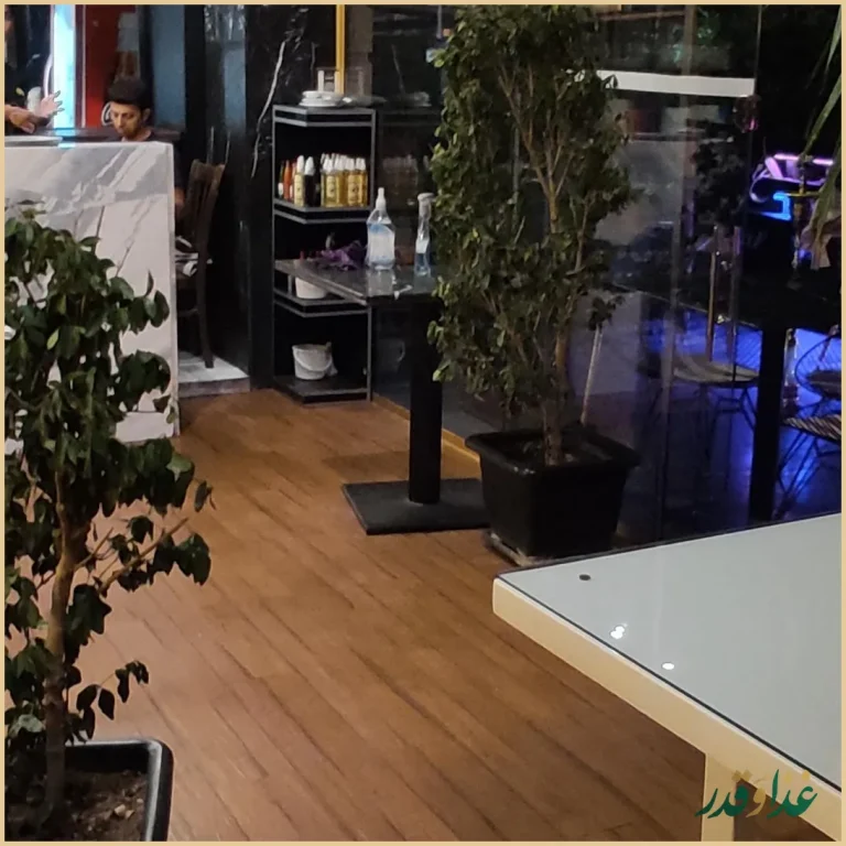 کافه رستوران لونیکو