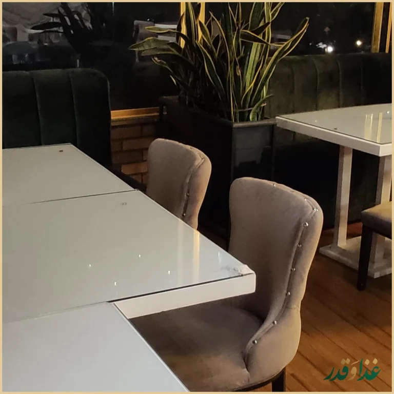 کافه رستوران لونیکو