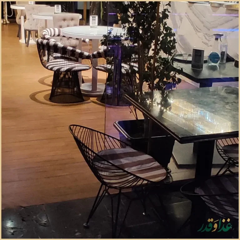 کافه رستوران لونیکو