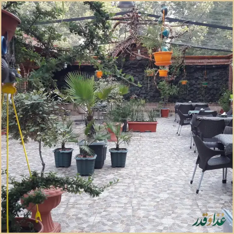 رستوران سنتی ایرونی