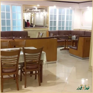 رستوران جوان