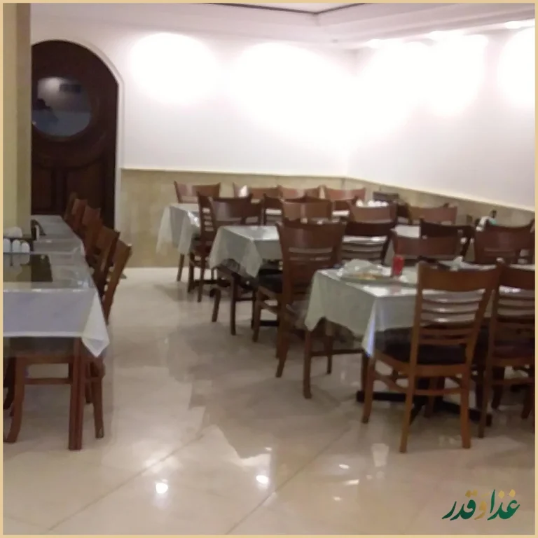 رستوران جوان