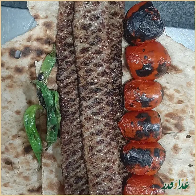 رستوران گل یاس