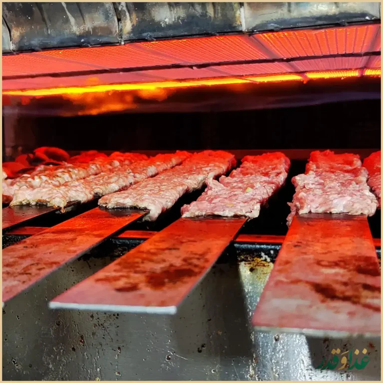 کباب سرای سنتی بناب