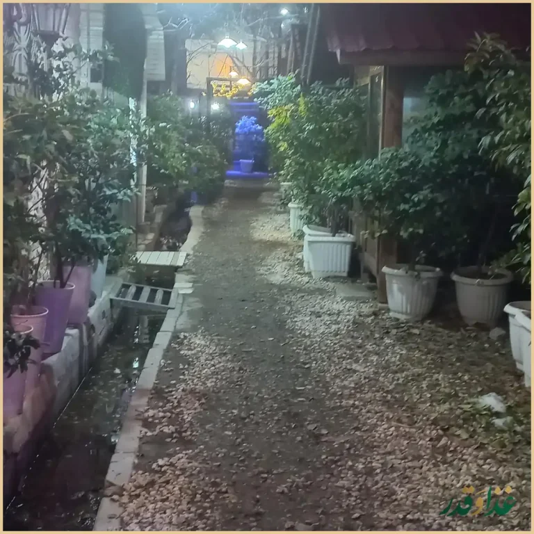 باغ رستوران سنجاب