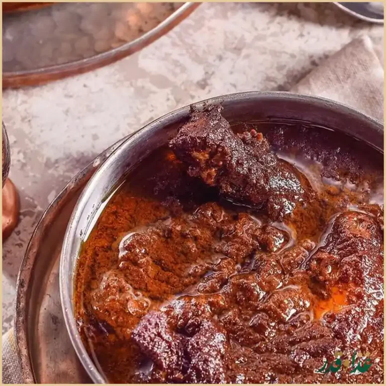 رستوران مس توران