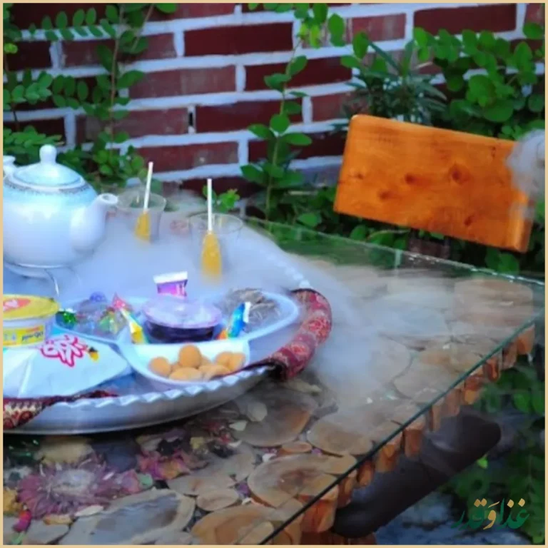 سرای گردشگری شب فیروزه ای