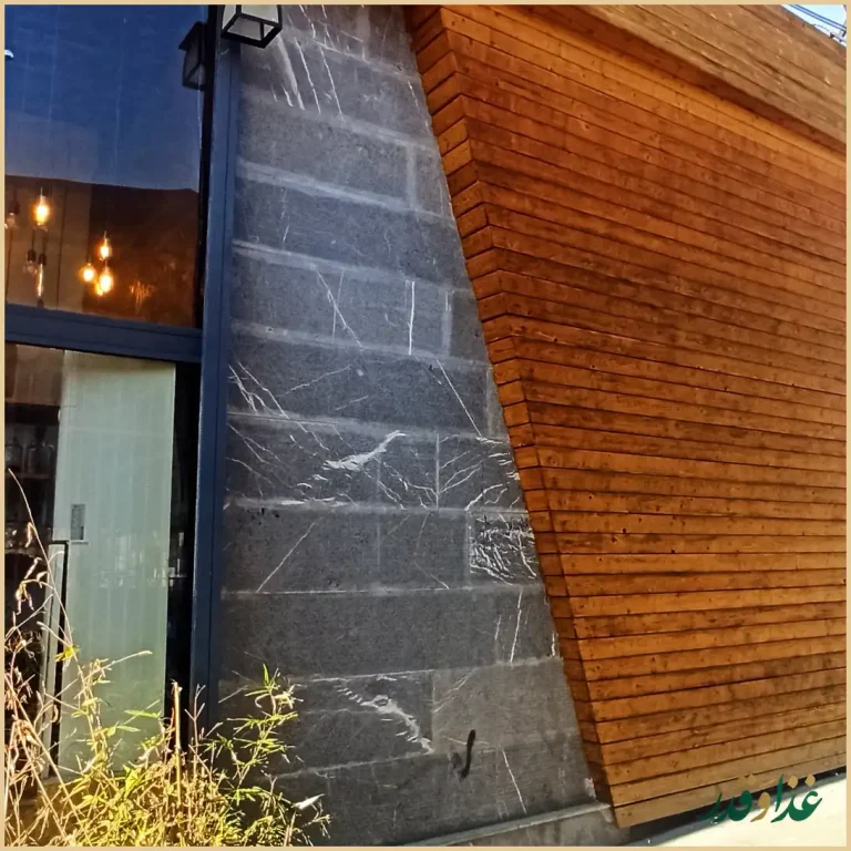 كافه رستوران پلاك ٥