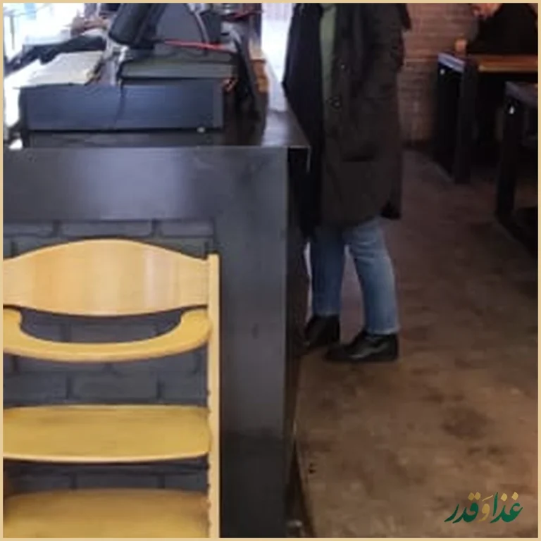 فست فود باروژ