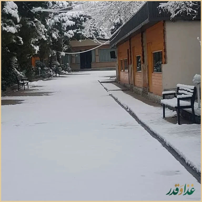 باغ رستوران بهشت پنهان